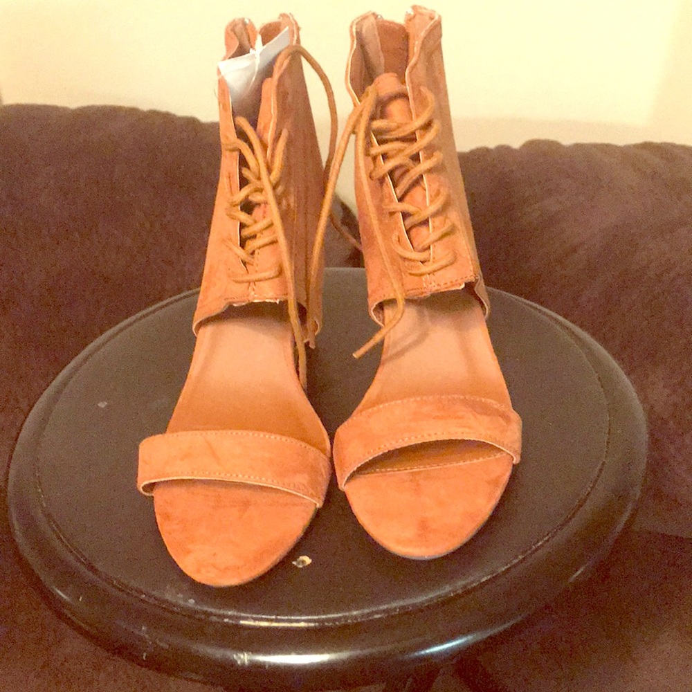 Brown wedge heel shoes, never worn brand new